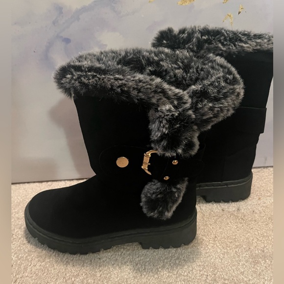 Womens Slip-On Soft Boots, Sz 8, Black - Picture 2 of 7